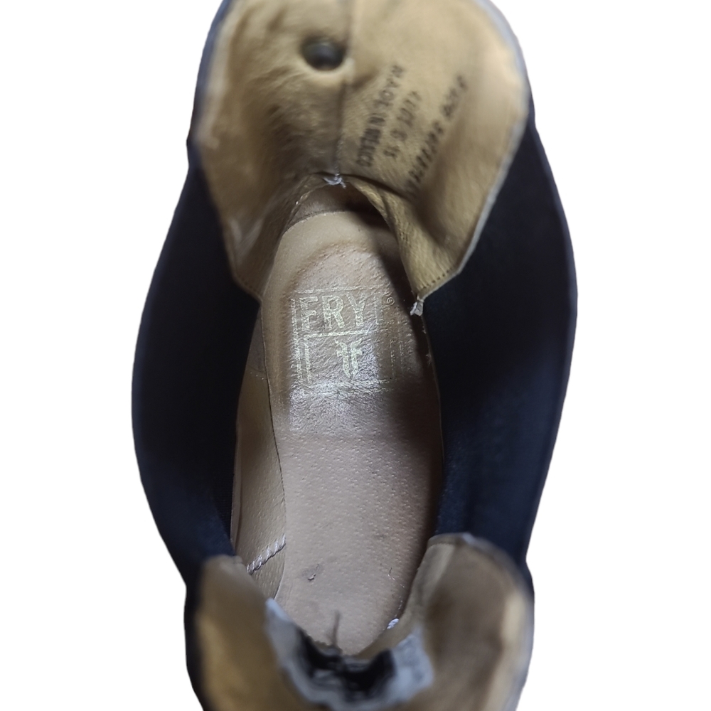 Frye chelsea boots - Picture 4 of 7